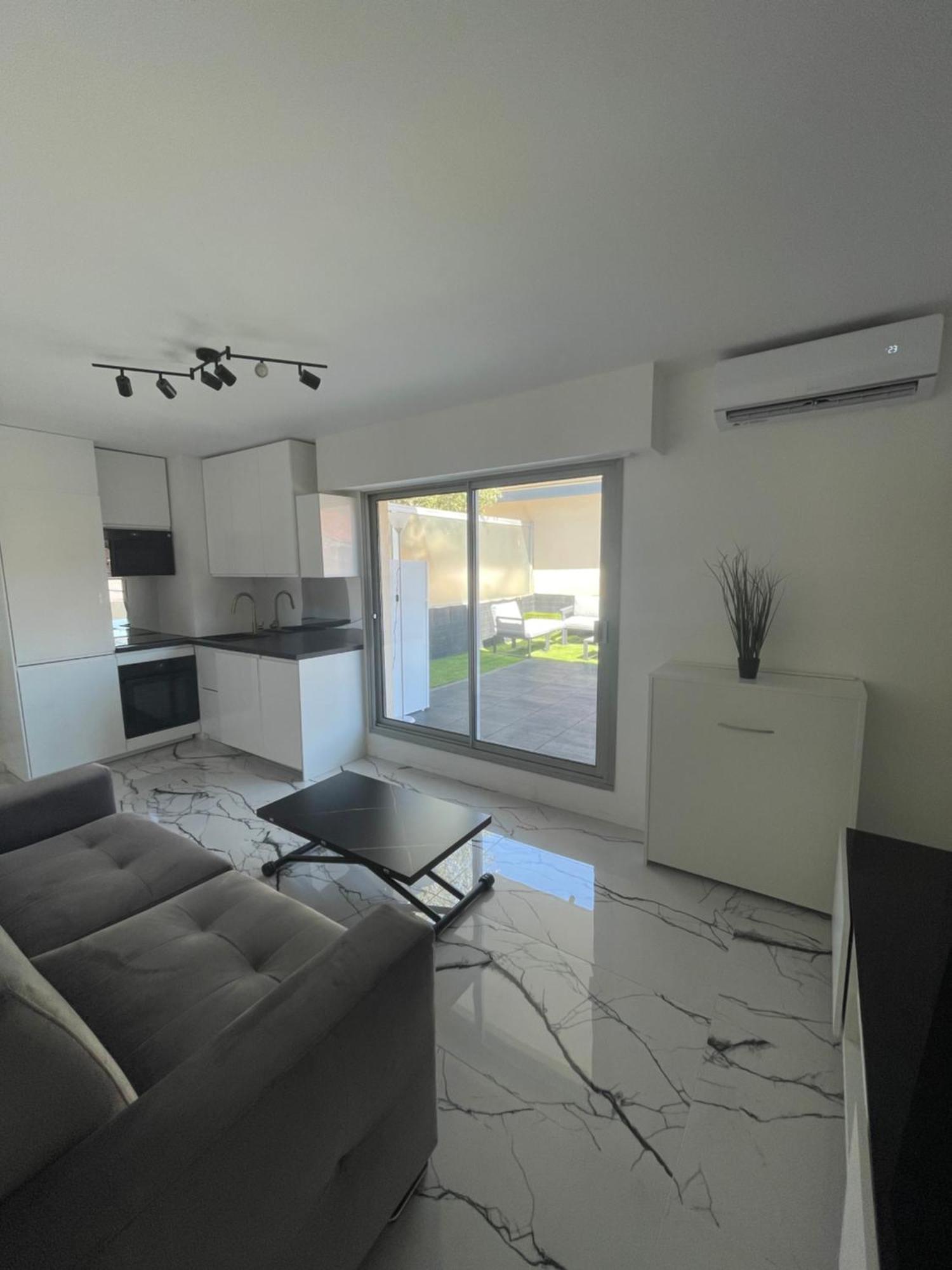 Appartamento Terrasse Parking Prive Cannes